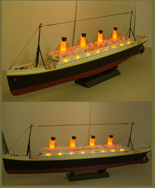 NQD 757 1/325 2.4G 80cm Simulation Titanic RC Boat Electric Ship Model with Light RTR Toys