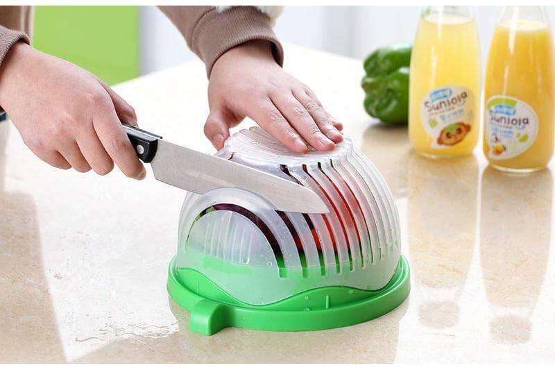 Easy Salad Cutter